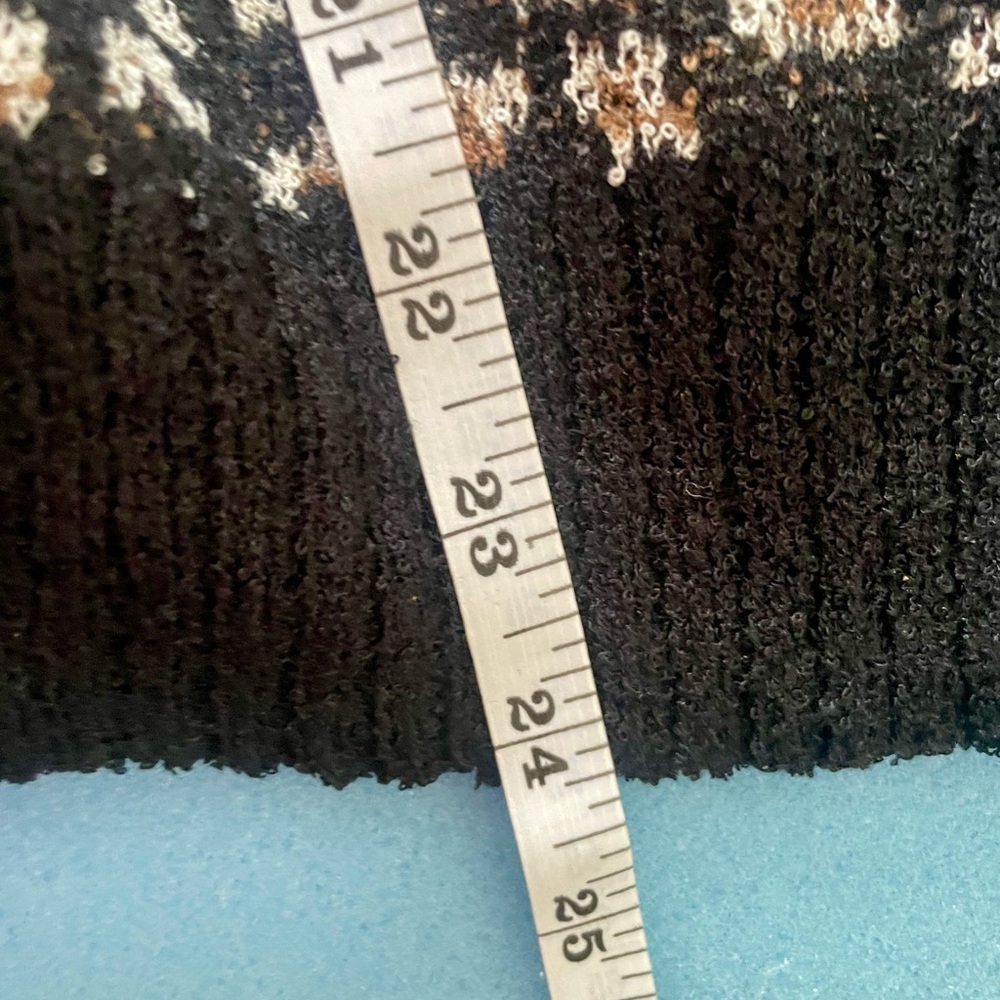 Easel / Emerald Off‑Shoulder Knit Sweater – Style ET21515 – size L NWT - Picture 11 of 13